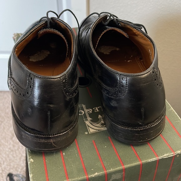 Mens wing tips - Picture 3 of 6